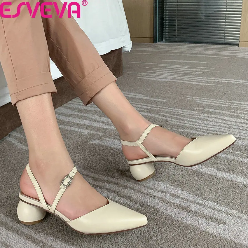 ESVEVA 2020 Pointed Toe Buckle Ladies Pumps Cow Leather All Match Sandals Summer Square Middle Heel Women Shoes Big Size 34-42
ESVEVA 2020 Pointed Toe Buckle Ladies Pumps Cow Leather All Match Sandals Summer Square Middle Heel Women Shoes Big Size 34-42