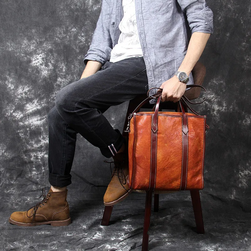 Simple retro high quality men's genuine leather briefcase new first layer cowhide business handbag men's shoulder messenger bag
Simple retro high quality men's genuine leather briefcase new first layer cowhide business handbag men's shoulder messenger bag