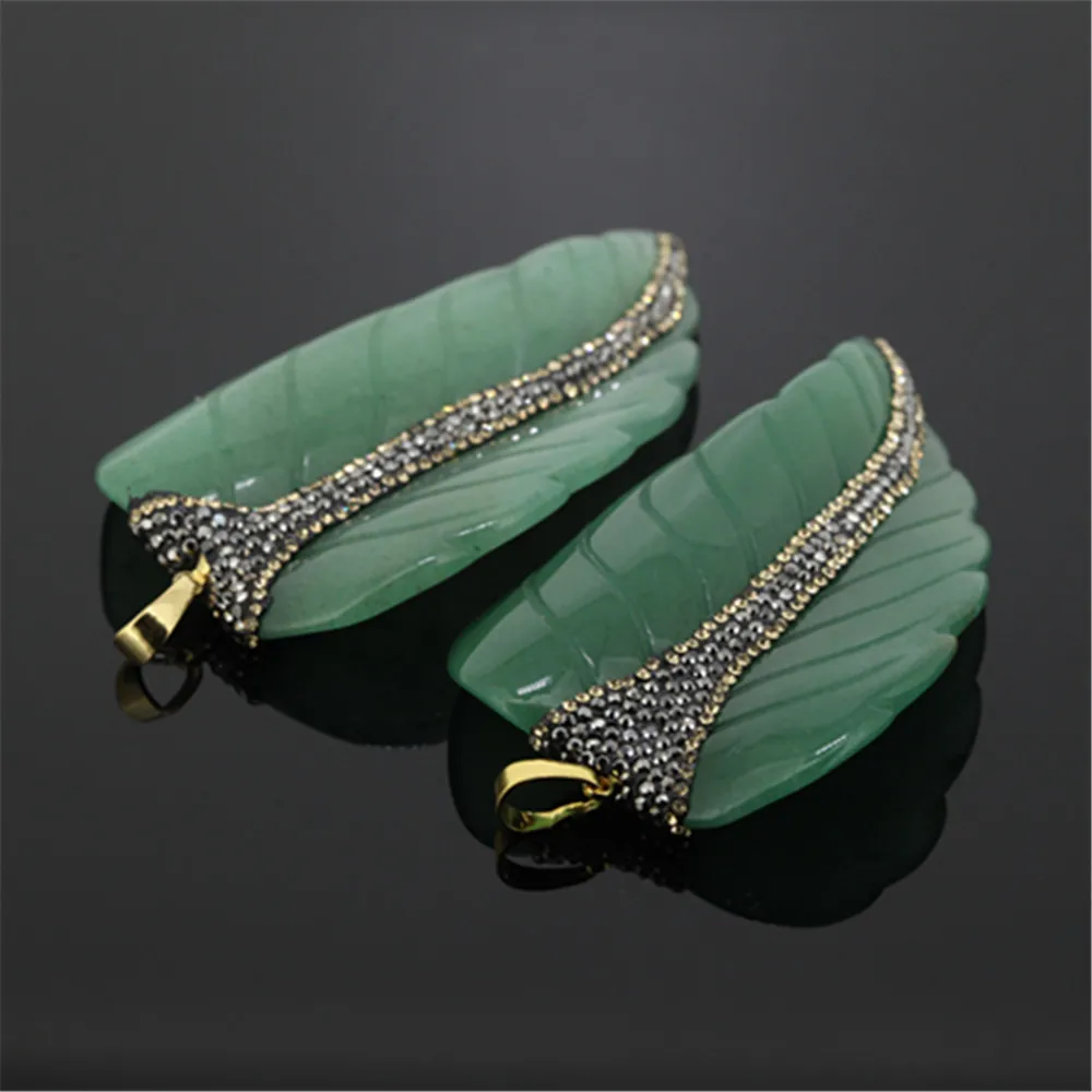 5pcs natural green onyx leaf shape pendant charm gem stone quartz pave rhinestones pendant for neckalce/earring DIY jewelry 2020
5pcs natural green onyx leaf shape pendant charm gem stone quartz pave rhinestones pendant for neckalce/earring DIY jewelry 2020