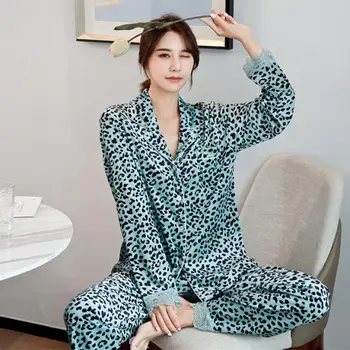 Blue Velour Women Pajamas Set Sexy Lace 2PCS Shirt&Pant Print Leopard Pyjamas Suit Female Velvet Sleep Set Loose Home Clothing
Blue Velour Women Pajamas Set Sexy Lace 2PCS Shirt&Pant Print Leopard Pyjamas Suit Female Velvet Sleep Set Loose Home Clothing