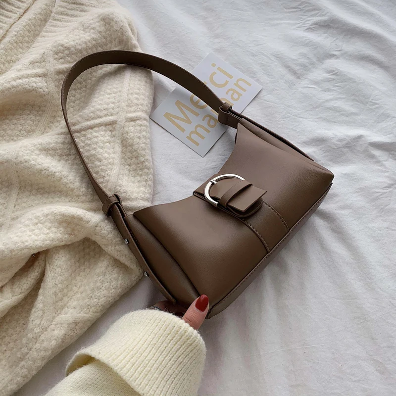 Solid Color Soft PU Leather Crossbody Bags For Women 2020 Fashion Lady Shoulder Messenger Bag Female Handbags women handbags
Solid Color Soft PU Leather Crossbody Bags For Women 2020 Fashion Lady Shoulder Messenger Bag Female Handbags women handbags