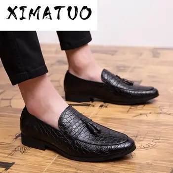Summer Outdoor light soft Leather Men Shoes Loafers Slip On Comfortable Moccasins Flats Casual Boat Driving shoes size 38-47
Summer Outdoor light soft Leather Men Shoes Loafers Slip On Comfortable Moccasins Flats Casual Boat Driving shoes size 38-47