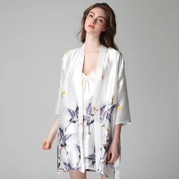 Female Chinese Print 2PCS Robe Gown Suit M-XXL Sexy Backless V-Neck Nightdress Set Faux Silk Intimate Lingerie Casual Sleepwear
Female Chinese Print 2PCS Robe Gown Suit M-XXL Sexy Backless V-Neck Nightdress Set Faux Silk Intimate Lingerie Casual Sleepwear