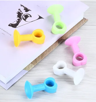 Silicone door stopper punch-free medium heart-shaped anti-collision room door handle cushion door bumper
Silicone door stopper punch-free medium heart-shaped anti-collision room door handle cushion door bumper