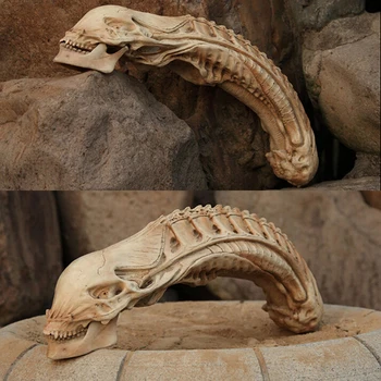Decorating/Furnishing Articles Movie Others Model Decor Skull Horror Adornments Alien-Shaped Process The Props
Decorating/Furnishing Articles Movie Others Model Decor Skull Horror Adornments Alien-Shaped Process The Props