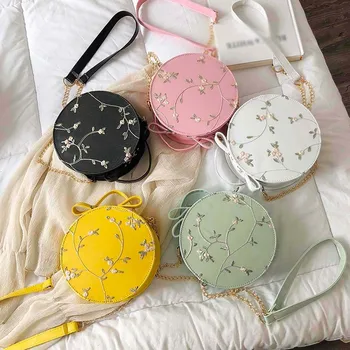 2020NEW Female Shoulder Messenger Bag Solid Color Small Round Bag Women's Fashion Lace Fresh Handbag Crossbody Bag
2020NEW Female Shoulder Messenger Bag Solid Color Small Round Bag Women's Fashion Lace Fresh Handbag Crossbody Bag