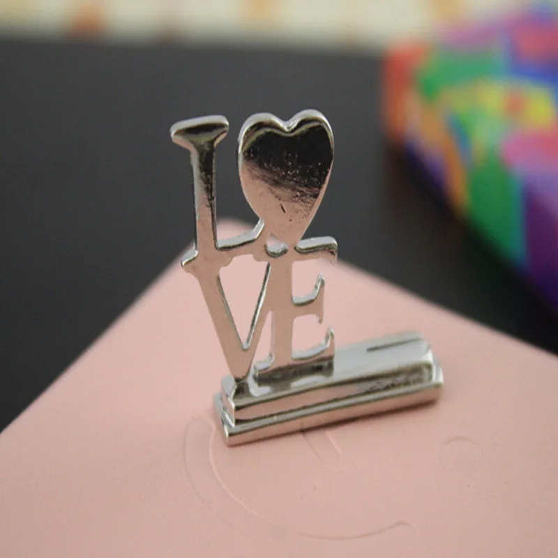 New-Arrival-200pcs-lot-Love-Wedding-Table-Place-Card-Holder-Bridal-Shower-Wedding-Souvenirs-Favor-Party (1)
