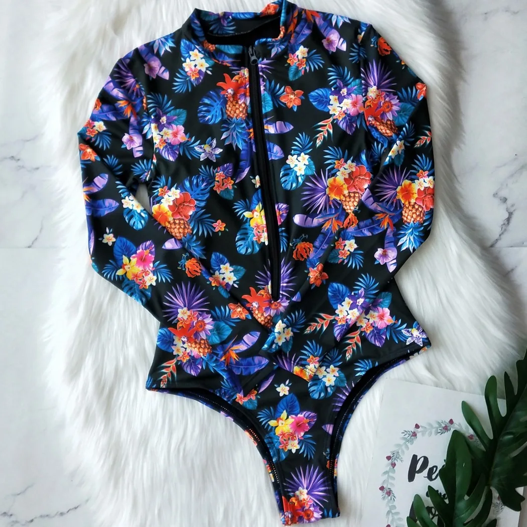 Sexy Floral Print One Piece Swimsuit Women Long Sleeve Zipper Swimming Suit Vintage Bather Swimwear Maillot De Bain Enfant
Sexy Floral Print One Piece Swimsuit Women Long Sleeve Zipper Swimming Suit Vintage Bather Swimwear Maillot De Bain Enfant