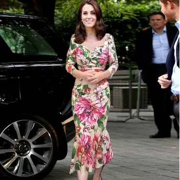 Autumn Princess Kate Sexy V-Neck Long Sleeve Retro Print Bohemian Elegant Temperament Slim Fit Fishtail Mid-Length Dress
Autumn Princess Kate Sexy V-Neck Long Sleeve Retro Print Bohemian Elegant Temperament Slim Fit Fishtail Mid-Length Dress