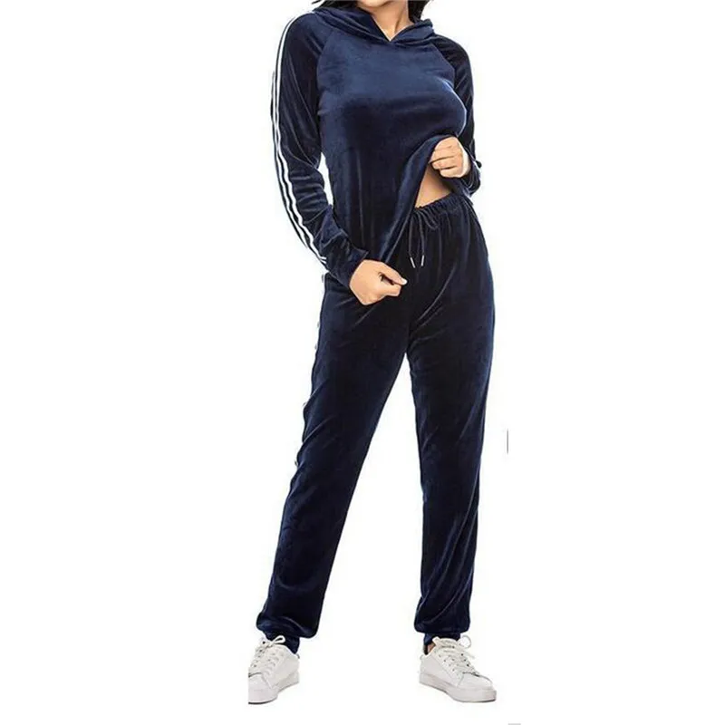Spring/Fall Women's Brand Velvet Fabric Tracksuits Velour Suit Women Track Suit Hoodies And Pants fat sister sportswear
Spring/Fall Women's Brand Velvet Fabric Tracksuits Velour Suit Women Track Suit Hoodies And Pants fat sister sportswear