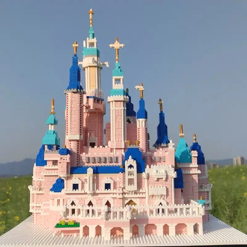 6300pcs Architecture Amusement Park Building Blocks Pink Castle 3D Model DIY Mini Diamond Blocks Bricks Toy for Children Gift
6300pcs Architecture Amusement Park Building Blocks Pink Castle 3D Model DIY Mini Diamond Blocks Bricks Toy for Children Gift