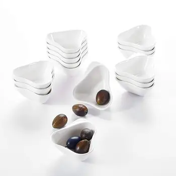 MALACASA 16-Piece 3" Mini Ramekins Ivory White Porcelain Souffle Cup Snack Dessert Bowl Ceramic Cream White Dishes(8*7.5*3cm) 
MALACASA 16-Piece 3" Mini Ramekins Ivory White Porcelain Souffle Cup Snack Dessert Bowl Ceramic Cream White Dishes(8*7.5*3cm)