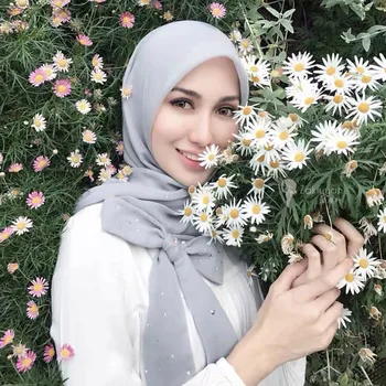 New Chiffon Square Scarf Solid Color Hot Diamond Bow Silk Turban
New Chiffon Square Scarf Solid Color Hot Diamond Bow Silk Turban