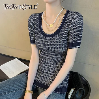 TWOTWINSTYLE Patchwork Hit Color Print T Shirt For Women Square Collar Short Sleeve Elegant Casual Slim T Shirts Female 2020 New 
TWOTWINSTYLE Patchwork Hit Color Print T Shirt For Women Square Collar Short Sleeve Elegant Casual Slim T Shirts Female 2020 New