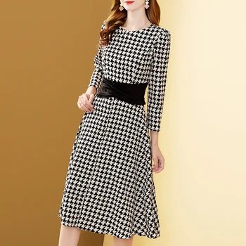 Gedivoen Autumn Fashion Designer Party Dress Women Long Sleeve Print A-Line Dress Elegant Office Lady Dresses Vestidos
Gedivoen Autumn Fashion Designer Party Dress Women Long Sleeve Print A-Line Dress Elegant Office Lady Dresses Vestidos