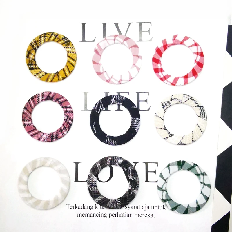 Simple Style Multicolor Cloth Roll Resin Hollow Round Earrings Accessories Diy Jewelry Making Supplies Earring Findings 4 Pcs
Simple Style Multicolor Cloth Roll Resin Hollow Round Earrings Accessories Diy Jewelry Making Supplies Earring Findings 4 Pcs