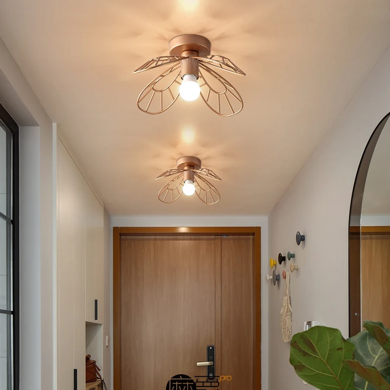 Northern Europe Balcony Aisle Lamp Corridor Lamp Led Attract Top Light Modern Concise Originality Personality Lobby Home Hallway
Northern Europe Balcony Aisle Lamp Corridor Lamp Led Attract Top Light Modern Concise Originality Personality Lobby Home Hallway