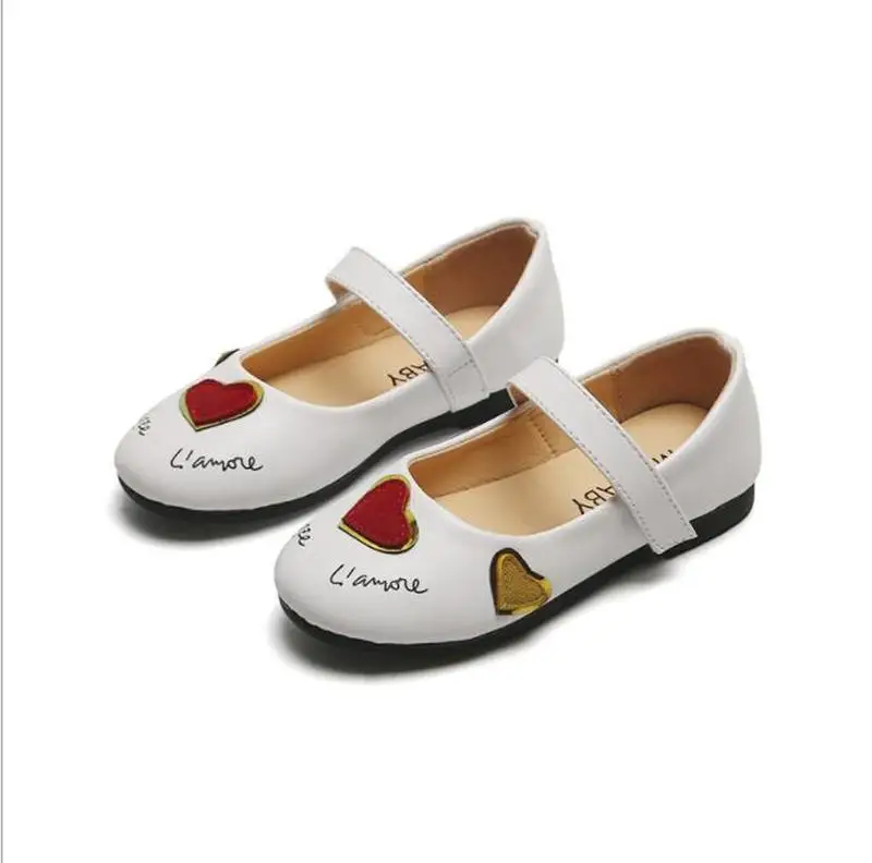 Children girls dress shoes princess love heart Kids sneakers Soft PU leather pretty comfortable kids flats
Children girls dress shoes princess love heart Kids sneakers Soft PU leather pretty comfortable kids flats