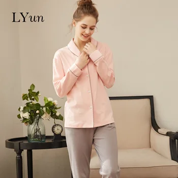 LYun 2019 new high-end autumn new long-sleeved pajamas women's cardigan cotton home service suit women's pajamas
LYun 2019 new high-end autumn new long-sleeved pajamas women's cardigan cotton home service suit women's pajamas