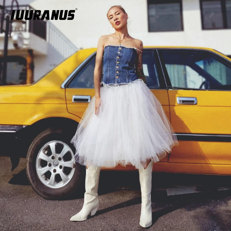 IUURANUS Patchwork Two Piece Sets Women Slash Neck Sleeveless Shirt High Waist Knee-length Mesh Skirt Hit Color Suit Female
IUURANUS Patchwork Two Piece Sets Women Slash Neck Sleeveless Shirt High Waist Knee-length Mesh Skirt Hit Color Suit Female