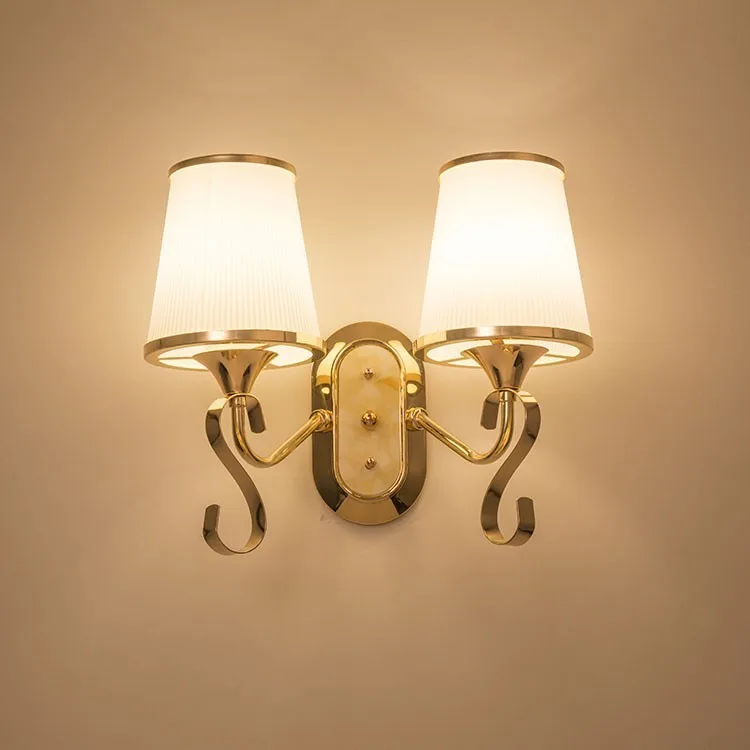 Modern simple wall lamp LED crystal wall lamp household living room bedroom bedside wall lamp hotel guest room wall lamp 
Modern simple wall lamp LED crystal wall lamp household living room bedroom bedside wall lamp hotel guest room wall lamp