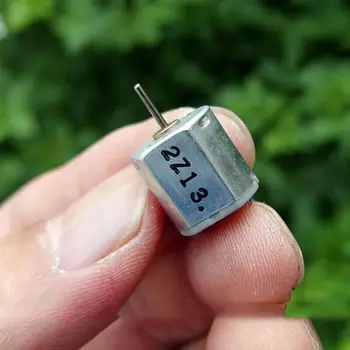 Micro Electric N10 Motor DC 6V-7.2V High Speed Precious Metal Brush DIY Mini Kid's Children Toys Fan Car Boat Ship Model Motors
Micro Electric N10 Motor DC 6V-7.2V High Speed Precious Metal Brush DIY Mini Kid's Children Toys Fan Car Boat Ship Model Motors