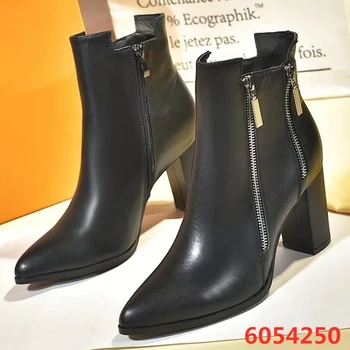 2020 Luxury Brand New L Home Ladies Leather High Quality Winter Ankle Boots For Women Shoes Woman High Heels Shoe Zapatos
2020 Luxury Brand New L Home Ladies Leather High Quality Winter Ankle Boots For Women Shoes Woman High Heels Shoe Zapatos