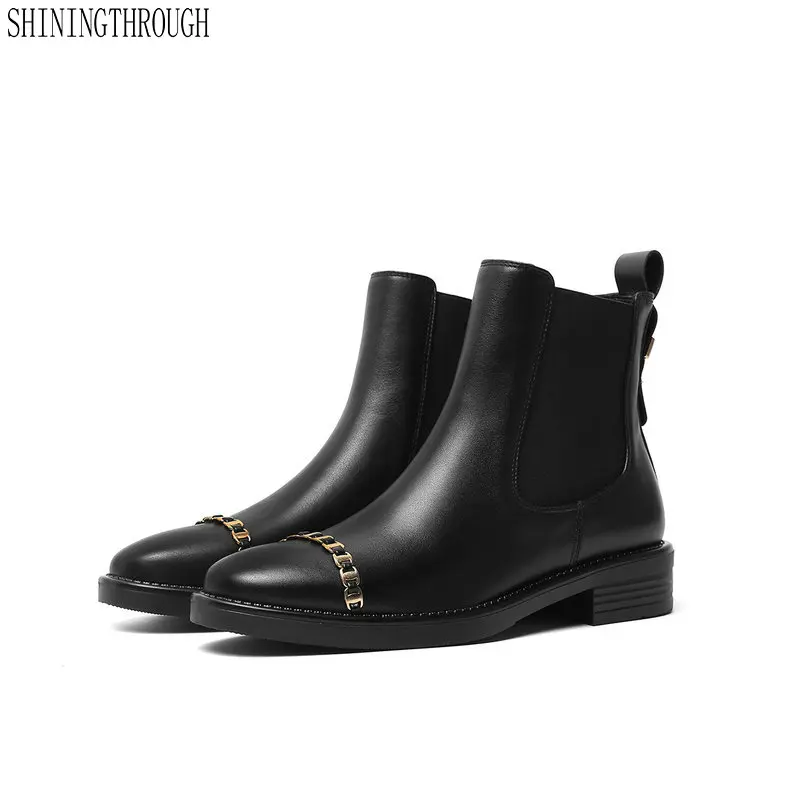 100% cow leather Women low heels Ankle Boots Autumn Winter rouned Toe chain High Quality Shoes Woman large size 41 42 43 44
100% cow leather Women low heels Ankle Boots Autumn Winter rouned Toe chain High Quality Shoes Woman large size 41 42 43 44