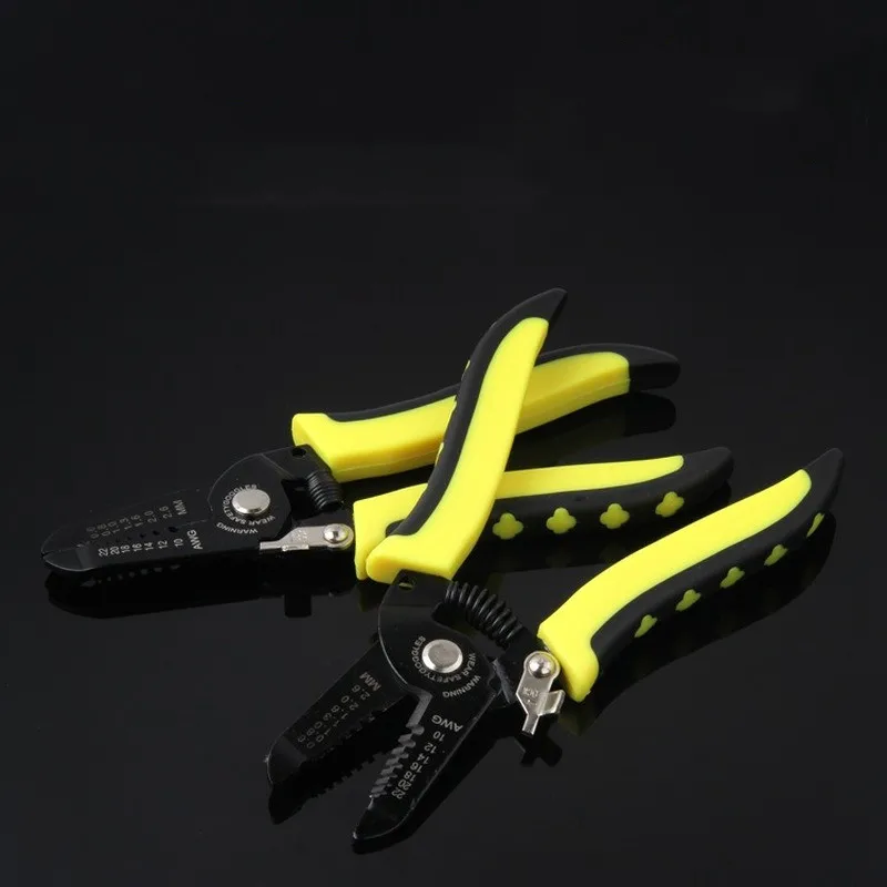 Multi-function Electrician Suede Pliers Manual Double-color Handle Seven-in-one Stripping Hardware Tools Wire Cutting T404.5
Multi-function Electrician Suede Pliers Manual Double-color Handle Seven-in-one Stripping Hardware Tools Wire Cutting T404.5
