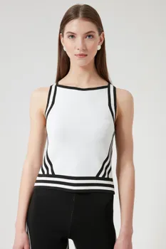 STRIPE BOAT COLLAR SLEEVELESS KNITWEAR BLUZ 
STRIPE BOAT COLLAR SLEEVELESS KNITWEAR BLUZ