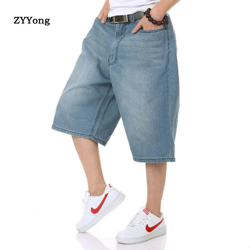 2020 Summer Denim Shorts Male Jeans Plus Size Wide Leg Jean Shorts Male Skateboard Men Fashion High Quality Denim Shorts 44 46
2020 Summer Denim Shorts Male Jeans Plus Size Wide Leg Jean Shorts Male Skateboard Men Fashion High Quality Denim Shorts 44 46