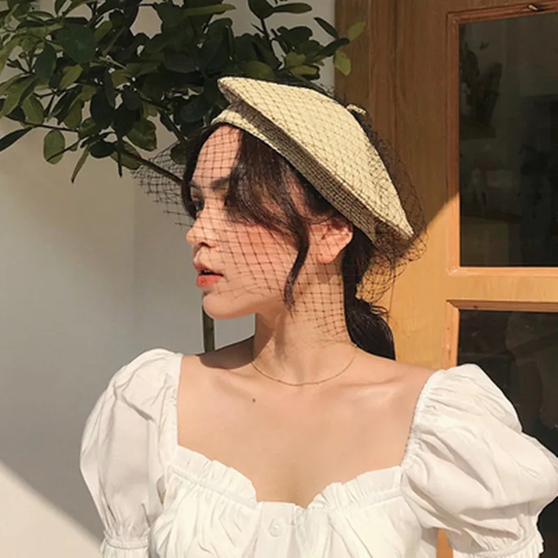 Vintage mesh grass plait Bailey Hat Women's summer art all-around straw hat British style bud hat painter hat trend
Vintage mesh grass plait Bailey Hat Women's summer art all-around straw hat British style bud hat painter hat trend