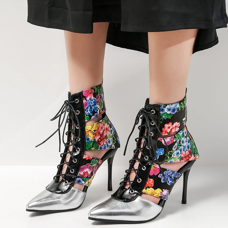 2020 Summer Ankle Boots for Women Floral Pattern Pointed Toe Thin High Heels Bootie Lace-Up Cut-Out PU Leather Boot Female Shoes
2020 Summer Ankle Boots for Women Floral Pattern Pointed Toe Thin High Heels Bootie Lace-Up Cut-Out PU Leather Boot Female Shoes