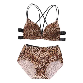 Bra Set With Front Buckle Bra & Brief Sets And Cross Back Beautiful Women Gathered Adjustable Bra And Panties HOT
Bra Set With Front Buckle Bra & Brief Sets And Cross Back Beautiful Women Gathered Adjustable Bra And Panties HOT