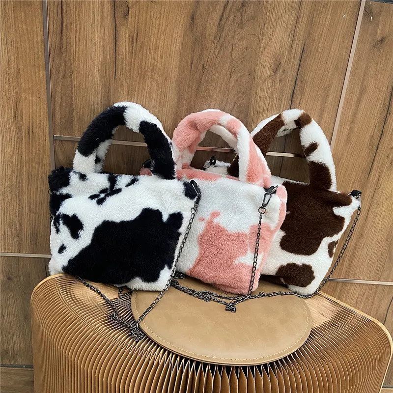 Bags for Women 2020 New Cow Pattern Plush Net Red Animal Pattern Chain Shoulder Messenger Beauty Bag
Bags for Women 2020 New Cow Pattern Plush Net Red Animal Pattern Chain Shoulder Messenger Beauty Bag