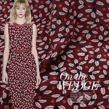 Mulberry silk crepe de chine fabric cloth per meter 16mm 114 cm wide drape printed clothing dress fabric wholesale silk cloth
Mulberry silk crepe de chine fabric cloth per meter 16mm 114 cm wide drape printed clothing dress fabric wholesale silk cloth