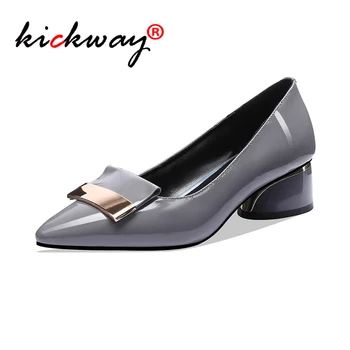 2020 New Spring Genuine Leather Pump Shoes Women Pointed Toe Metal Decoration Sweet Party Shoes Ladies Green Med Heels Size 40
2020 New Spring Genuine Leather Pump Shoes Women Pointed Toe Metal Decoration Sweet Party Shoes Ladies Green Med Heels Size 40