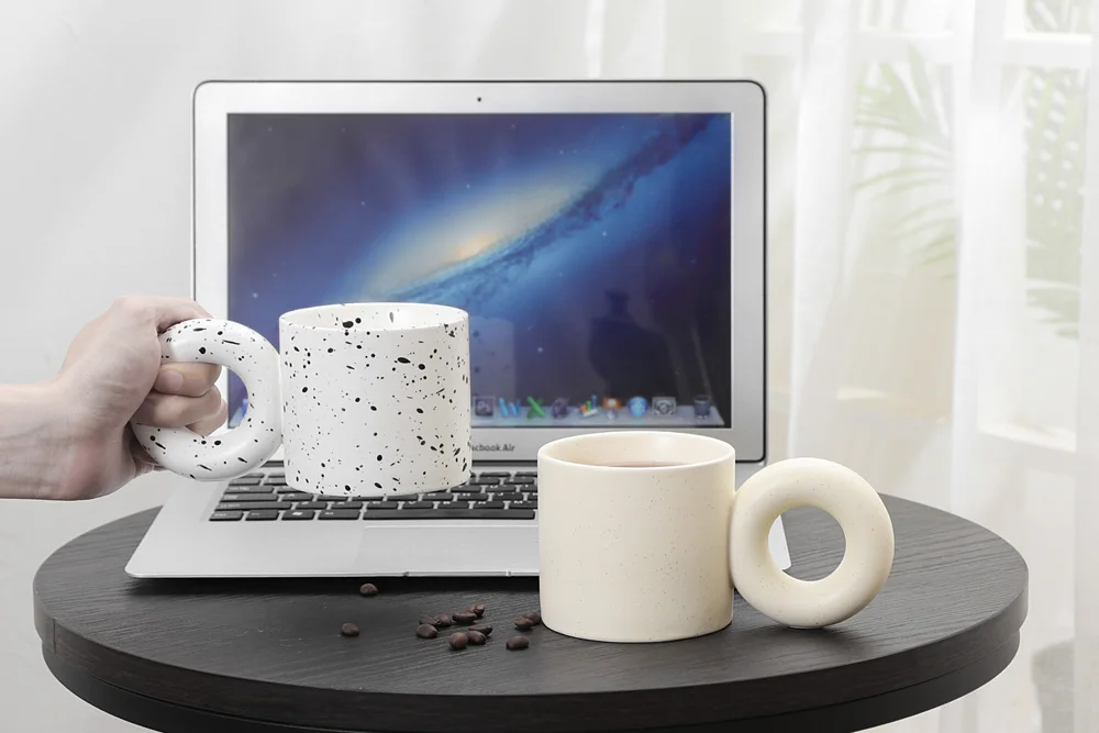 Good Quality Porcelain Mugs With Creative Handles Ceramic Coffee Cups Handmade Nordic Milk Tea Cup Unique Mug Coffee Lover Gifts Good Quality Porcelain Mugs With Creative Handles Ceramic Coffee Cups Handmade Nordic Milk Tea Cup Unique Mug Coffee Lover Gifts