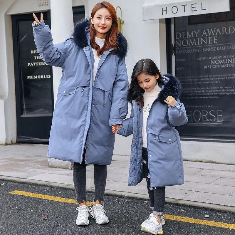 Winter Warm Down Parkas Mommy and Me Family Matching Clothes Sisters Jackets Children Outerwear 
Winter Warm Down Parkas Mommy and Me Family Matching Clothes Sisters Jackets Children Outerwear