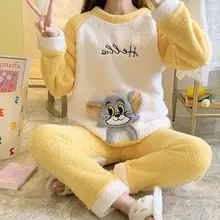 Autumn and Winter New Cute and Sweet Long-sleeved Loose, Simple and Versatile Pure Color Fashion Trend Pajamas
Autumn and Winter New Cute and Sweet Long-sleeved Loose, Simple and Versatile Pure Color Fashion Trend Pajamas