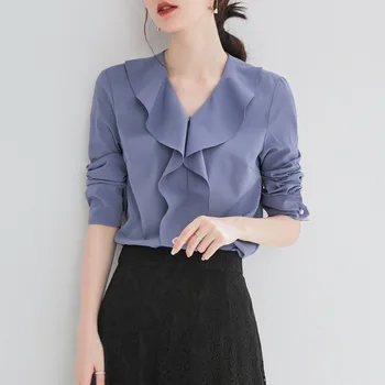 2020 Women's V-neck Ruffled Top Long Sleeve Chiffon Shirt
2020 Women's V-neck Ruffled Top Long Sleeve Chiffon Shirt