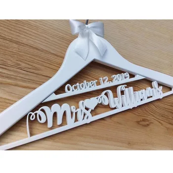 White wedding dress hanger with bow custom laser cut wood Bridal hanger Mrs coat hangers with name date bridesmaid wedding gift 
White wedding dress hanger with bow custom laser cut wood Bridal hanger Mrs coat hangers with name date bridesmaid wedding gift