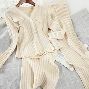 Long Sleeve Slim Short Knitted Cardigan Tops + High-waist Wide-Leg Pants Students Two-Piece Loose Knitting Trousers Set Women
Long Sleeve Slim Short Knitted Cardigan Tops + High-waist Wide-Leg Pants Students Two-Piece Loose Knitting Trousers Set Women