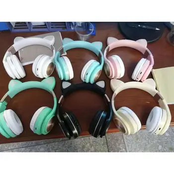 Cat Ear LED Light Wireless Foldable Bluetooth Headphones Flashing Glowing Over Ear with Microphone and Volume Control
Cat Ear LED Light Wireless Foldable Bluetooth Headphones Flashing Glowing Over Ear with Microphone and Volume Control