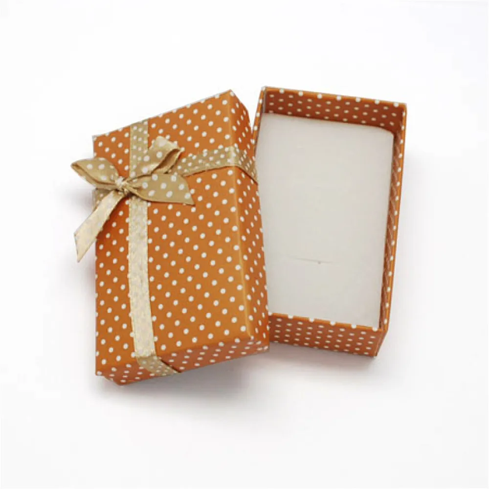 12pcs 90x70x30mm Rectangle Polka Dot Cardboard Jewelry Set Boxes with Bowknot Outside and Sponge Inside for Necklaces Pendants
12pcs 90x70x30mm Rectangle Polka Dot Cardboard Jewelry Set Boxes with Bowknot Outside and Sponge Inside for Necklaces Pendants