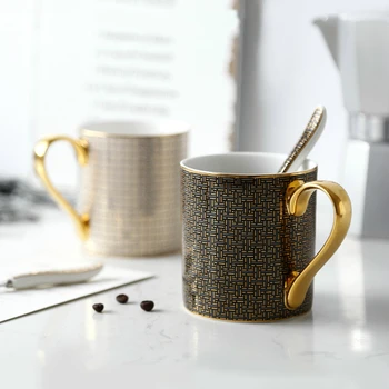 Originality Classic Grid Couple Coffee Mug Creative Bone China Large Capacity Water Cup European Style Ceramic Office Water Cup
Originality Classic Grid Couple Coffee Mug Creative Bone China Large Capacity Water Cup European Style Ceramic Office Water Cup