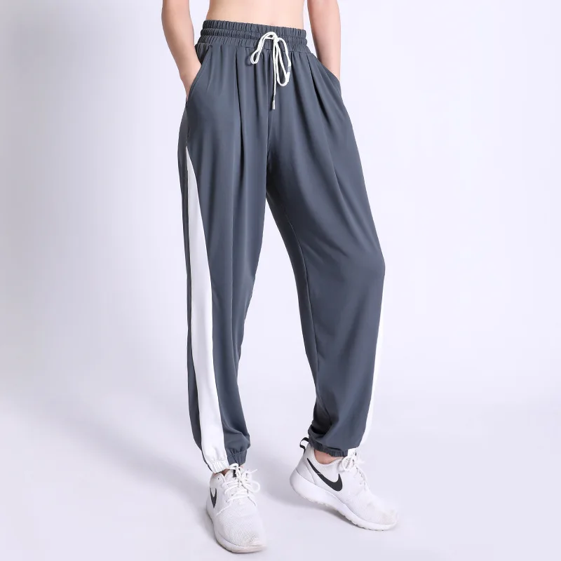 Loose Fit Jogger Sweatpant Side Splicing Drawstring Track Pants High Waist Elastic Running Jogging Pants Quick-Drying Activewear
Loose Fit Jogger Sweatpant Side Splicing Drawstring Track Pants High Waist Elastic Running Jogging Pants Quick-Drying Activewear