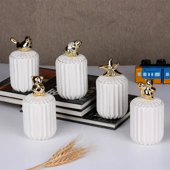 Ceramic Animal Storage Jars for Spices Candy Bear Rabbit Tank Container Jewelry Storage Box Coffee Can Bottle Kitchen Organizer
Ceramic Animal Storage Jars for Spices Candy Bear Rabbit Tank Container Jewelry Storage Box Coffee Can Bottle Kitchen Organizer
