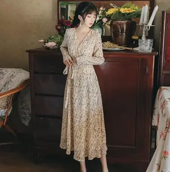 Autumn Elegant Floral Print Chiffon Dress Long Sleeve V-neck Maxi Dress Sash Ladies Dress Robe Femme Vestidos
Autumn Elegant Floral Print Chiffon Dress Long Sleeve V-neck Maxi Dress Sash Ladies Dress Robe Femme Vestidos