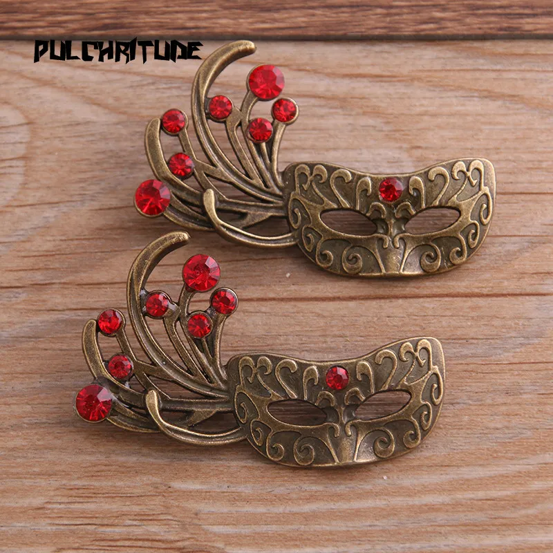 

2pcs 27*55mm Antique Bronze Fox Mask Red Brick Punk Toothed Brooch Charms Pendant For Women